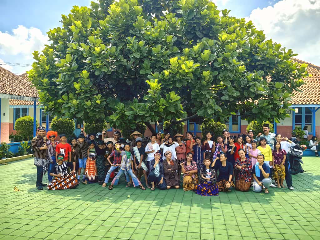 Keterlibatan Siswa dan guru SD Kanisius Cungkup pada peringatan Hari Pangan Sedunia di Gereja Paulus Miki